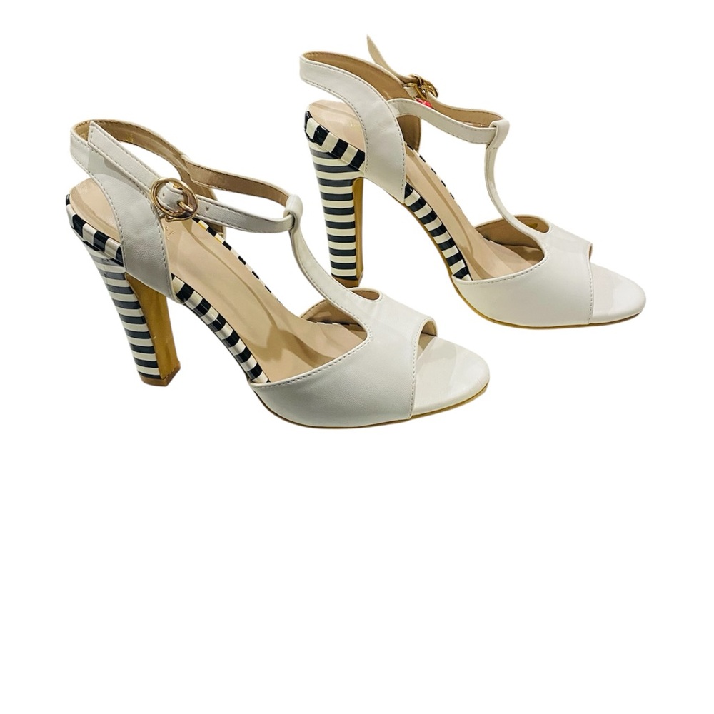 SO🍀FREE Women’s White and Black Striped Heels Size 8.5 1950’s vibe